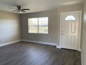 5618 S 12th Ave in Tampa, FL - Building Photo - Building Photo