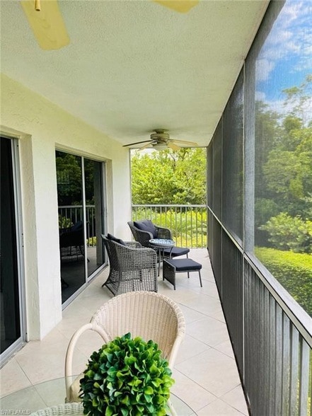 1 Bluebill Ave, Unit 210 in Naples, FL - Building Photo - Building Photo