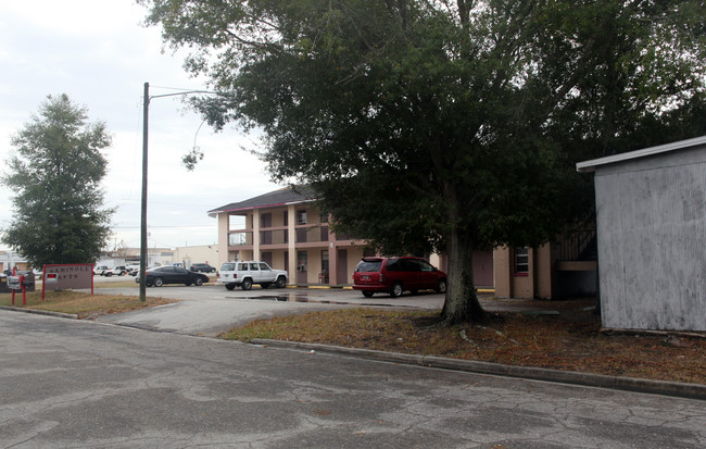 27 W Crystal in Lake Wales, FL - Building Photo - Building Photo