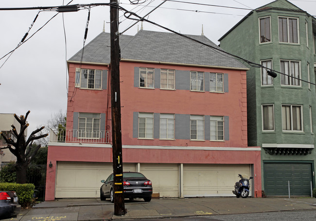 2451 Ivy Dr in Oakland, CA - Foto de edificio - Building Photo