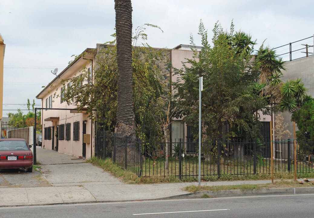 1617 Arlington Ave in Los Angeles, CA - Foto de edificio