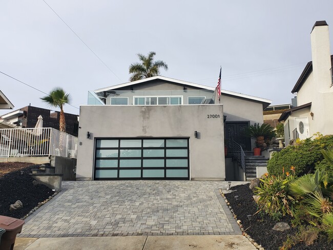 27001 Calle Juanita, Unit B in Dana Point, CA - Building Photo - Building Photo