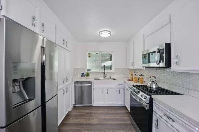 5011 Doyle Rd in San Jose, CA - Building Photo - Building Photo