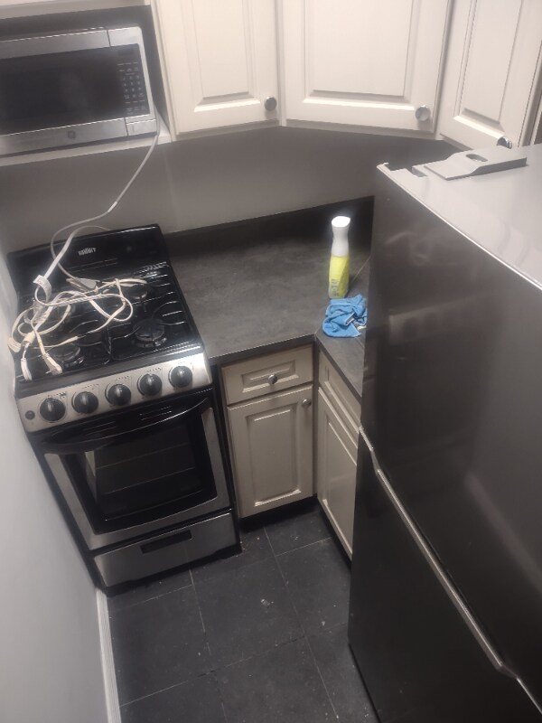 E. 58th St, 2nd Ave in New York, NY - Foto de edificio - Building Photo