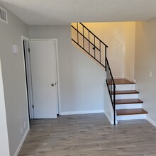 286 W Palomino Dr, Unit 286 W PALOMINO DR. Unit # in Chandler, AZ - Building Photo - Building Photo