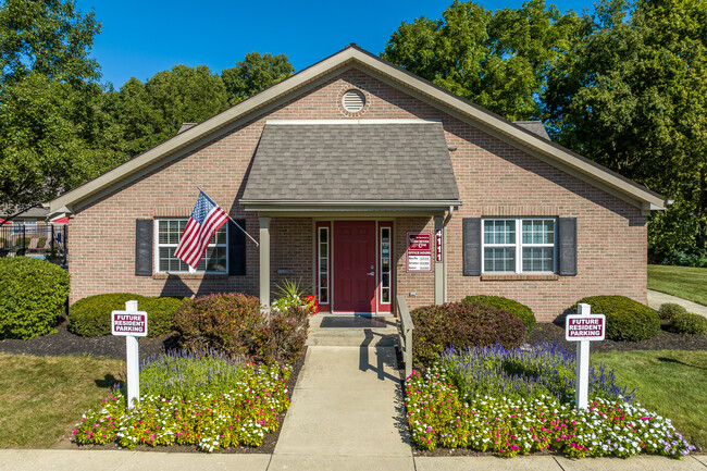 The Apartments at Winchester Cove in Groveport, OH - Foto de edificio - Building Photo