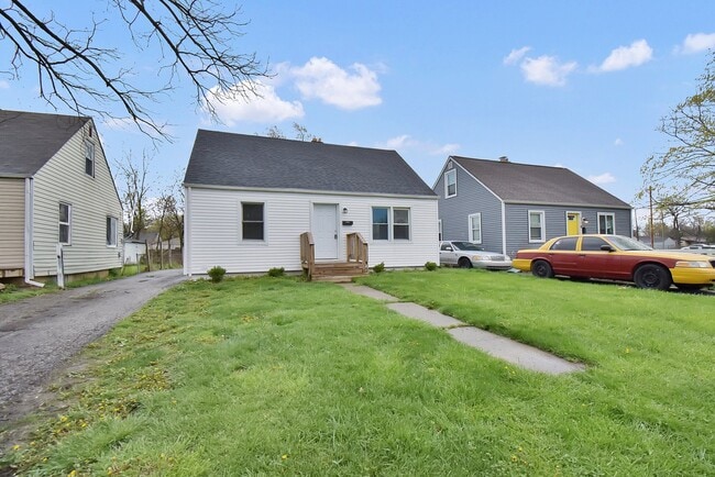 2566 Atwood Ter, Unit 2566 in Columbus, OH - Building Photo - Building Photo