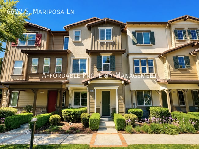 property at 6622 S Mariposa Ln