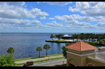 225 W Seminole Blvd in Sanford, FL - Building Photo - Building Photo