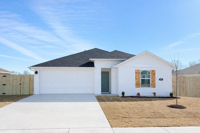 561 Shepherd St in Prairie Grove, AR - Building Photo - Building Photo