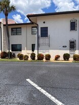 4715 Santa Barbara Blvd in Cape Coral, FL - Building Photo