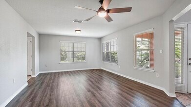 385 Loblolly Bay Dr in Santa Rosa Beach, FL - Building Photo - Building Photo