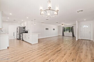 1809 E Concorda Dr in Tempe, AZ - Building Photo - Building Photo