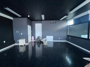 402 Cascade St, Unit B in Erie, PA - Foto de edificio - Building Photo