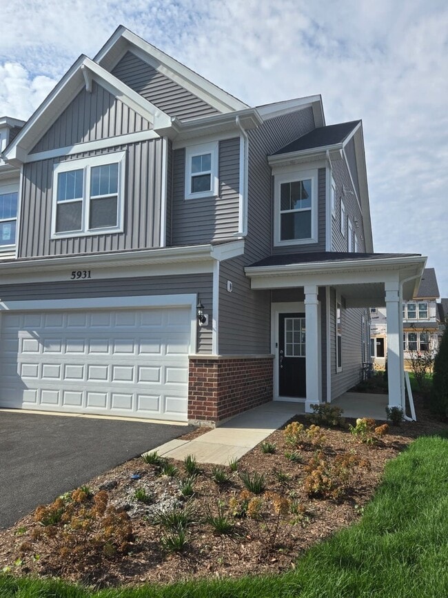 5931 Hawkweed Dr in Naperville, IL - Building Photo - Building Photo