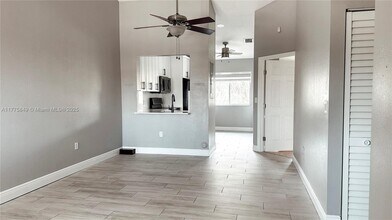 7910 NW 7th St in Pembroke Pines, FL - Building Photo - Building Photo