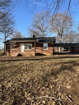 4214 NC-182 in Crouse, NC - Building Photo