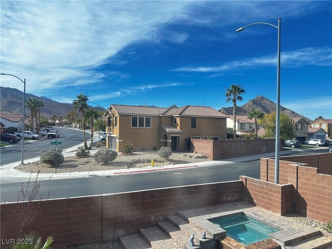 property at 9536 Kelly Creek Ave