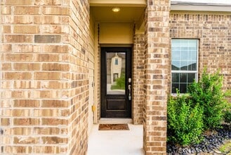 10535 Margarita Loop in Converse, TX - Foto de edificio - Building Photo