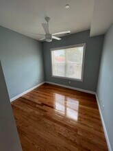 126 Cross St, Unit 5 in Somerville, MA - Building Photo - Building Photo