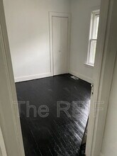 1733 Kansas Ave in Flint, MI - Building Photo - Building Photo