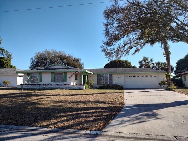 property at 3316 Espanola Dr