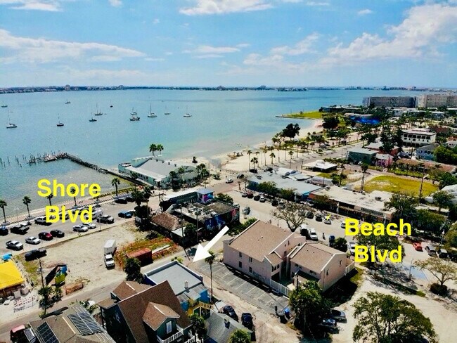 5437 Essex Ave S in Gulfport, FL - Building Photo - Building Photo