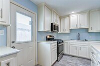 8020 Bendell Dr photo'