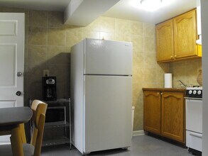 517 Montgomery St, Unit #S in Laurel, MD - Building Photo - Building Photo