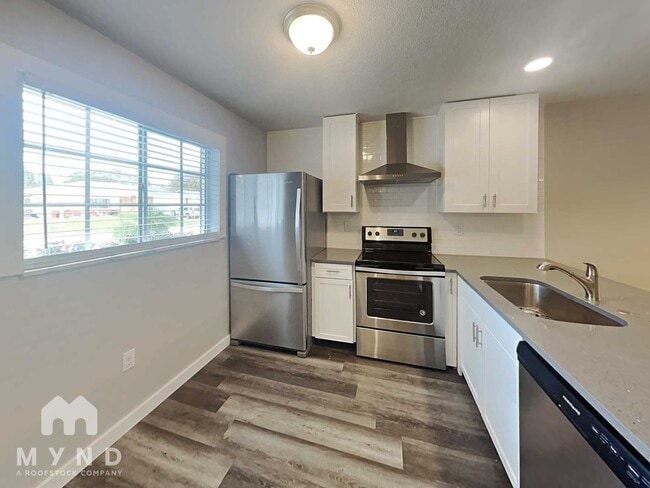 8610 Sagewood Dr in Hudson, FL - Foto de edificio - Building Photo