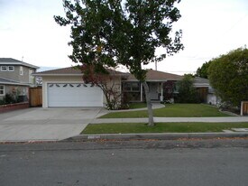 1143 E Rose Ave in Orange, CA - Building Photo