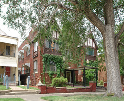 915 SW Tyler St Apartamentos