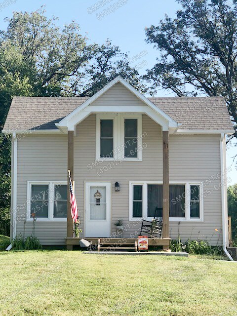 819 Palmer St in Oakland, IA - Building Photo - Building Photo