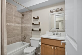 3441 S Ammons St in Lakewood, CO - Building Photo - Building Photo