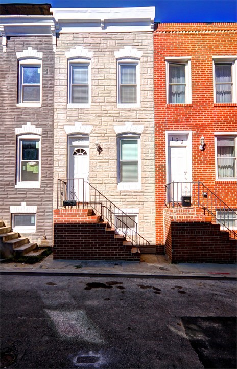 128 N Bradford St-Unit -1 in Baltimore, MD - Foto de edificio