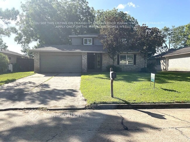 4302 Lucian Ln