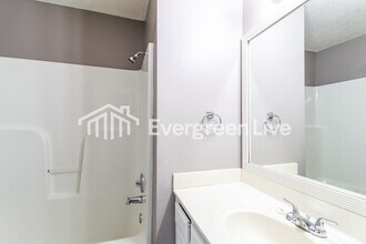 1953 S 11th Pl in Rogers, AR - Building Photo - Building Photo