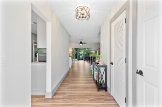 21691 Cypress Rd in Boca Raton, FL - Building Photo - Building Photo