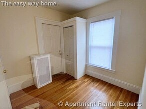 543 Broadway in Somerville, MA - Building Photo - Building Photo