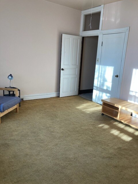 227 Buckingham Pl, Unit 3