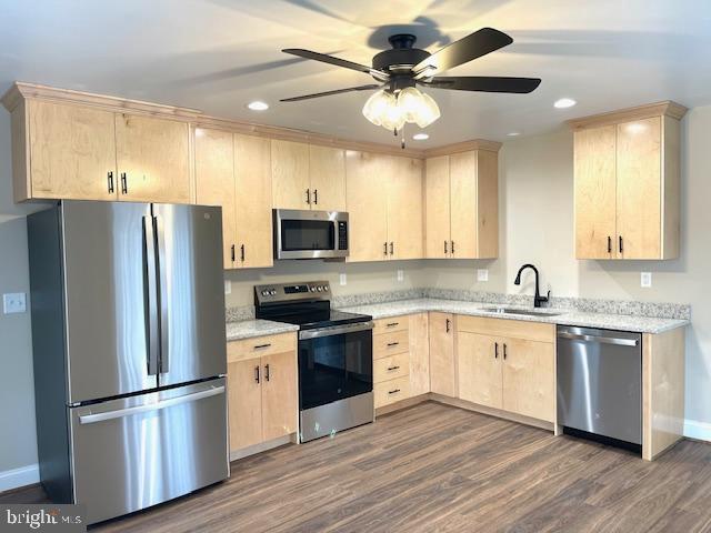 8444 Blue Jay Meadows in King George, VA - Building Photo - Building Photo