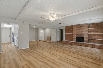 6015 Knotty Post Ln in Spring, TX - Building Photo - Building Photo