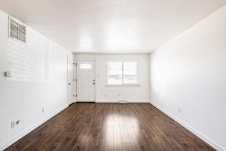 6764 W 58th Pl in Arvada, CO - Building Photo - Building Photo