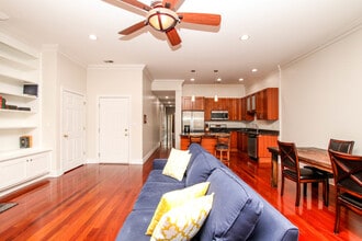 2521 W North Ave in Chicago, IL - Building Photo - Building Photo