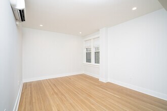 17 Forest St, Unit 04 in Cambridge, MA - Building Photo - Building Photo