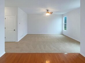 634 Preston Trails Dr in Pickerington, OH - Building Photo - Building Photo