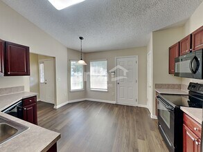 3414 Fieldstone Ct in Middleburg, FL - Building Photo - Building Photo