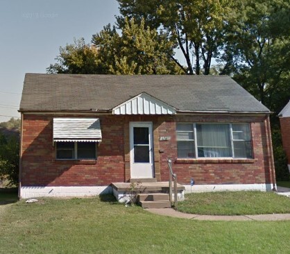 810 Walters Dr in Ferguson, MO - Building Photo - Building Photo