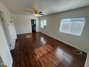 3067 East St in Simi Valley, CA - Building Photo - Building Photo