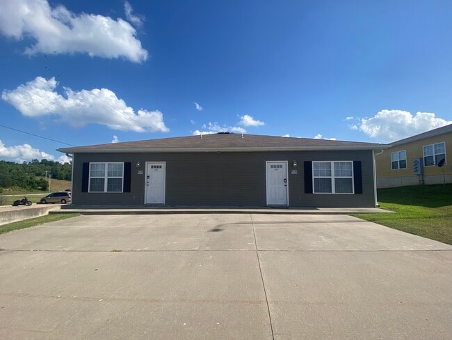 property at 3165 S Waterview Ln